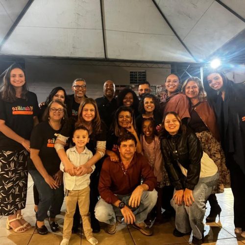 a303b0a6-17ff-4c60-a09e-98036cfa3427