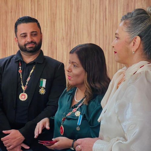 e4084aa1-f983-40fe-b9e1-7131b4c95c9d(1)